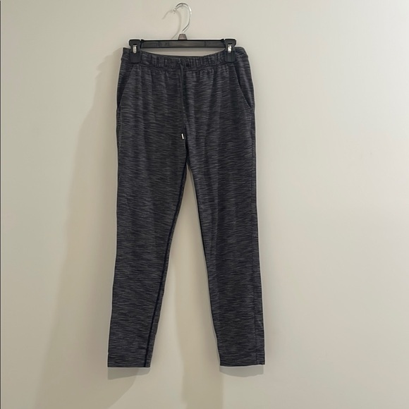 Lululemon Pants - Picture 1 of 4